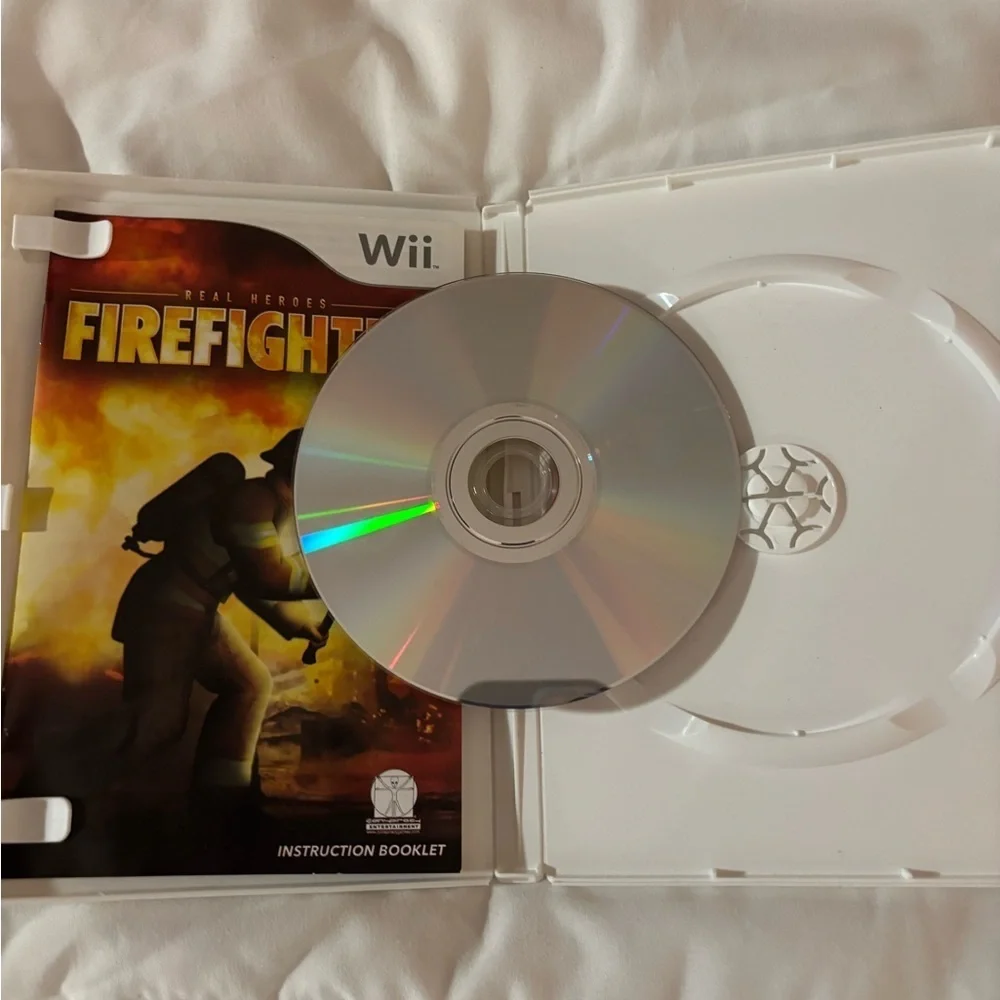 Real Heroes: Firefighter (Nintendo Wii, 2009)